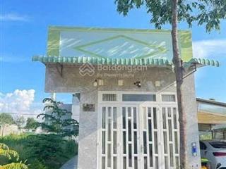 Dãy trọ xây mới 150m2 giá 950tr tại đường n3, lai uyên, bàu bàng doanh thu 8tr/ tháng.