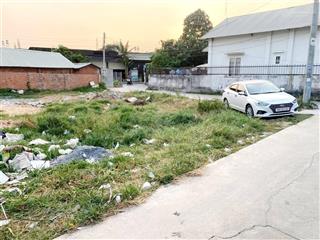 Giá đẹp 1 tỷ 050 cho lô đất 108m2 kế chợ búng tại phường hưng định, thuận an  shr  hẻm xe hơi