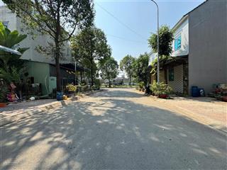 Lô đất 142m2 trong kdc 434 liền kề với kcn vsip 1 tại phường bình hòa, thuận an giá chỉ 1 tỷ 580