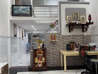 Chủ gấp bán giảm sốc còn 3.9 tỷ  huỳnh tấn phát  sát quận 7  60m2  1 đời chủ  shr