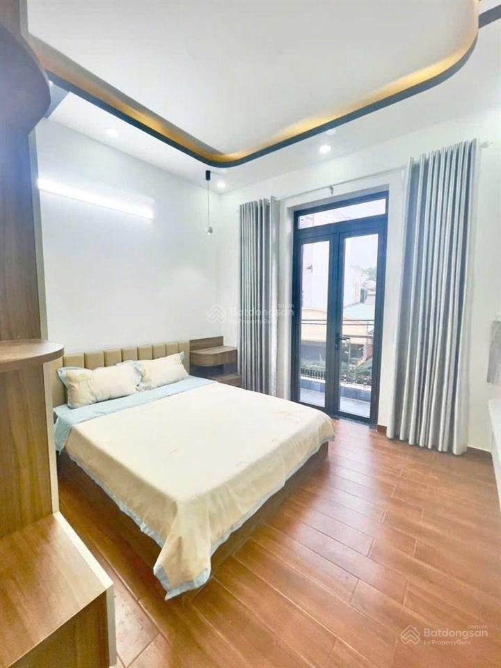 Bán nhà huỳnh tấn phát, xe hơi đậu cửa  50m2  3 tầng  4pn  sát quận 7  không ngập  chỉ 5.6 tỷ