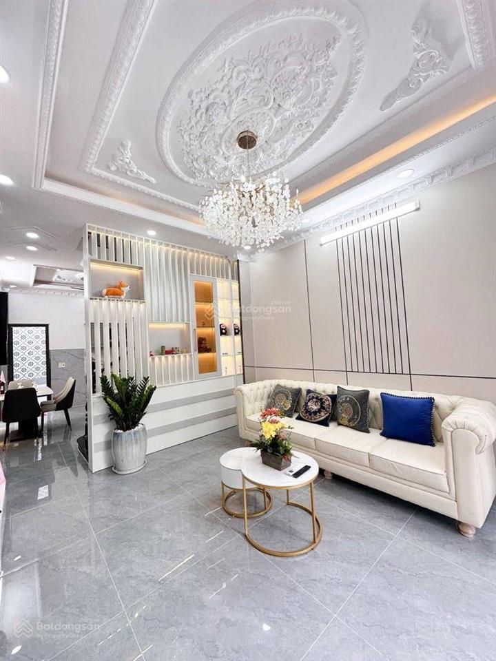 Bán nhà huỳnh tấn phát, xe hơi đậu cửa  50m2  3 tầng  4pn  sát quận 7  không ngập  chỉ 5.6 tỷ