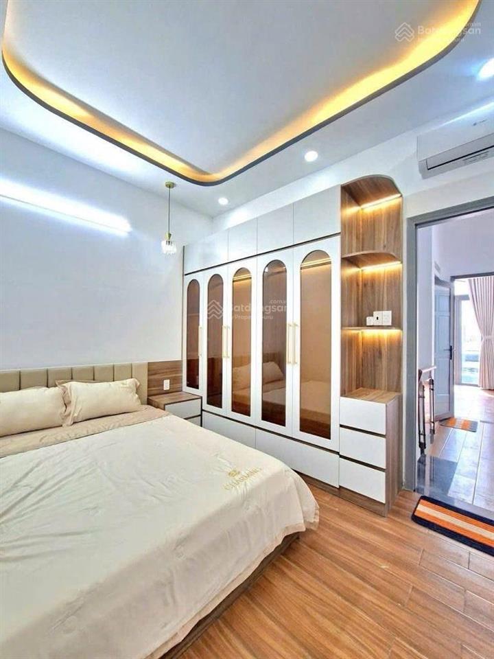 Bán nhà huỳnh tấn phát, xe hơi đậu cửa  50m2  3 tầng  4pn  sát quận 7  không ngập  chỉ 5.6 tỷ