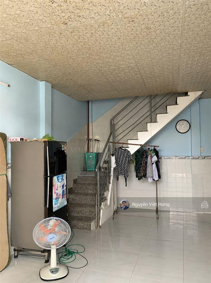 Bán nhà 2 tầng ngay cầu long kiển, phước kiển, nhà bè  sổ hồng riêng  chỉ 2.3 tỷ