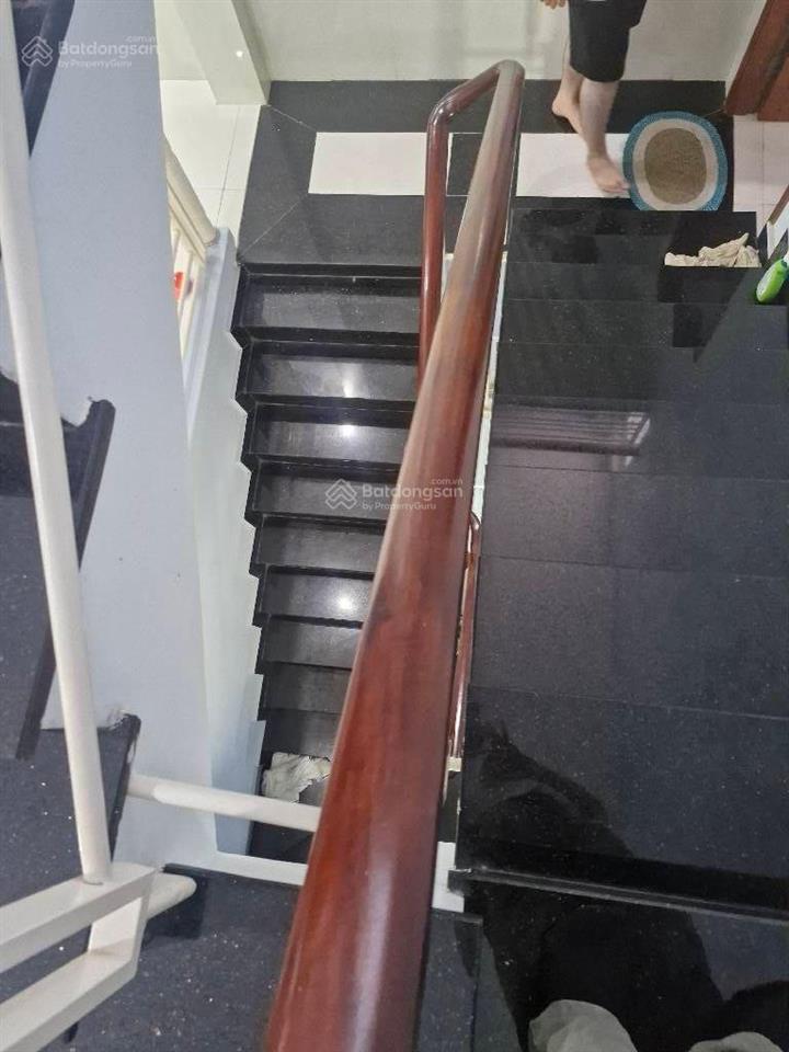Bán nhà 5x20m lê văn lương, 3 tầng 3pn, hẻm 2 xe hơi tránh, hoàn công, chỉ hơn 4 tỷ
