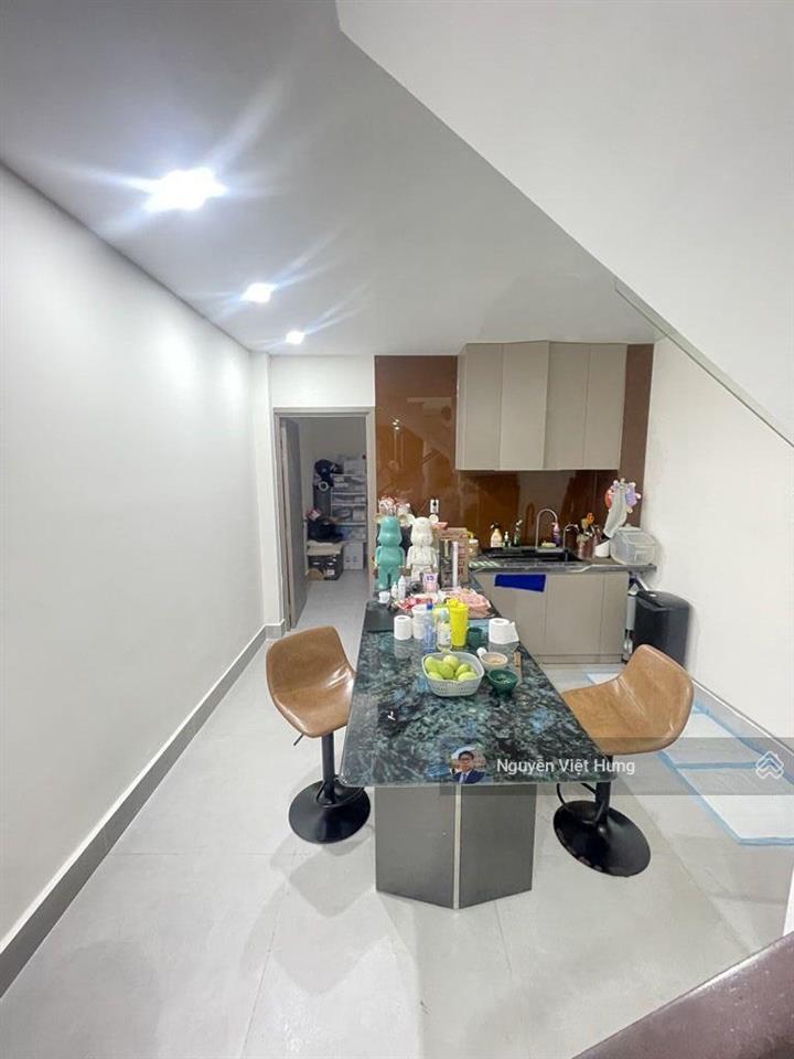 Bán gấp nhà 3 tầng huỳnh tấn phát, nhà bè, 4 phòng ngủ, sổ hồng riêng, tặng nội thất, chỉ hơn 3 tỷ