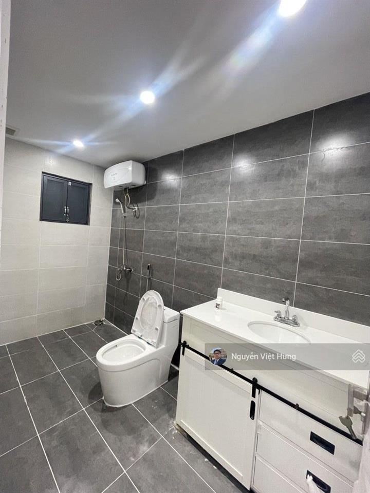 Bán gấp nhà 3 tầng huỳnh tấn phát, nhà bè, 4 phòng ngủ, sổ hồng riêng, tặng nội thất, chỉ hơn 3 tỷ