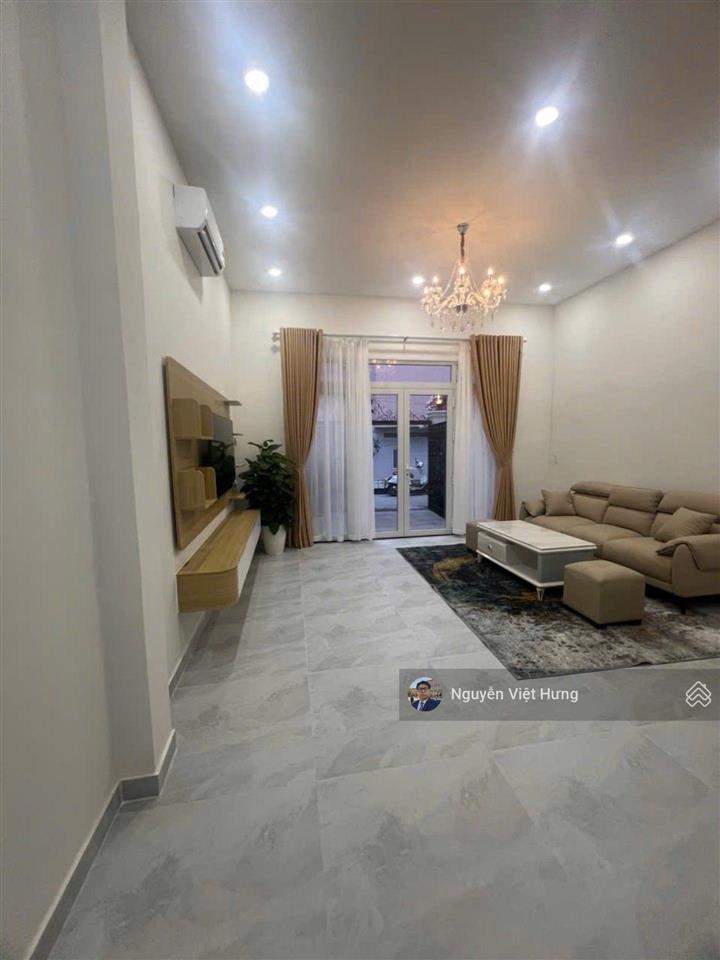 Bán nhà đẹp lê văn lương 80m2, ngang 5m, hẻm ô tô thông, sổ hồng riêng, chỉ hơn 4 tỷ
