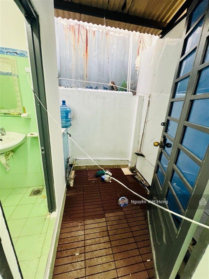 Bán gấp nhà quận 7, 66m2 trệt lầu, sát mặt tiền huỳnh tấn phát, sổ hồng riêng, chỉ hơn 4 tỷ