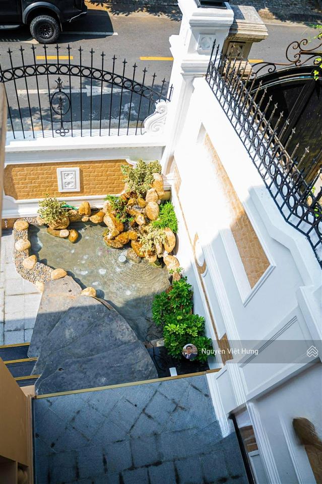 Hiếm! siêu phẩm biệt thự góc 2 mặt tiền cityland quận 7  hầm, thang máy  view công viên nội khu