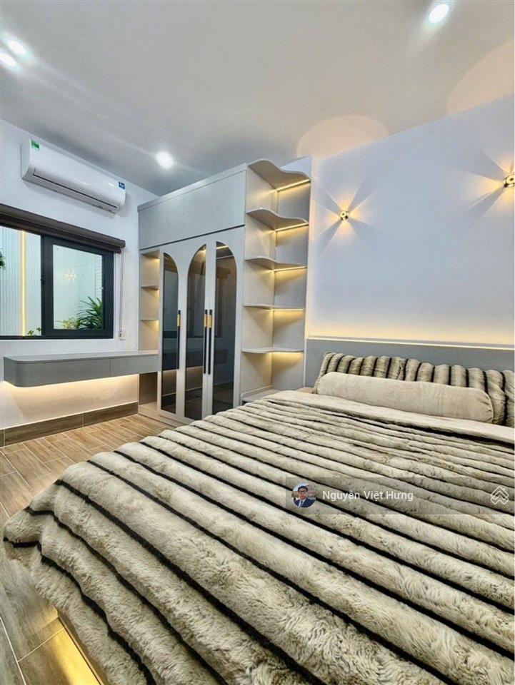 Bán nhà đẹp nhà bè, 100m2 thổ cư, full nội thất cao cấp, sổ riêng, hoàn công, chỉ hơn 4 tỷ