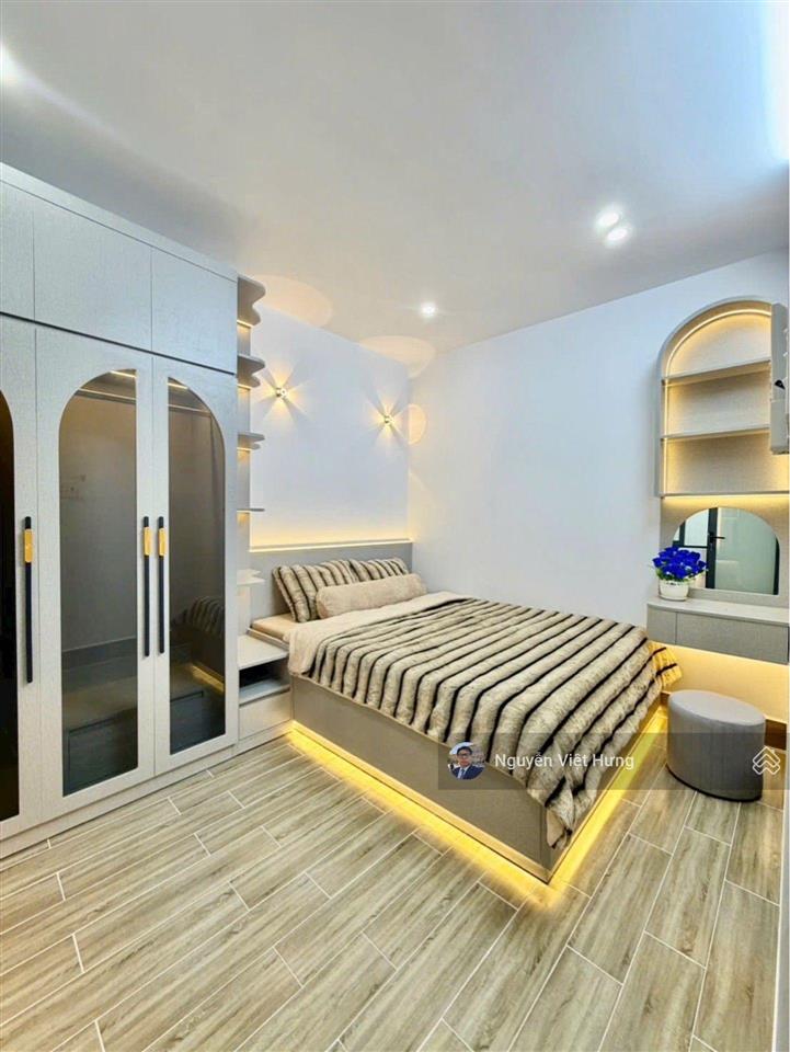 Bán nhà đẹp nhà bè, 100m2 thổ cư, full nội thất cao cấp, sổ riêng, hoàn công, chỉ hơn 4 tỷ