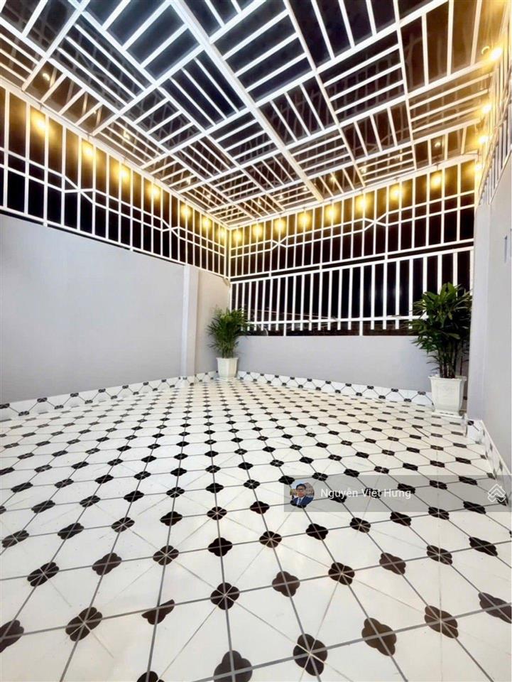 Bán nhà đẹp nhà bè, 100m2 thổ cư, full nội thất cao cấp, sổ riêng, hoàn công, chỉ hơn 4 tỷ
