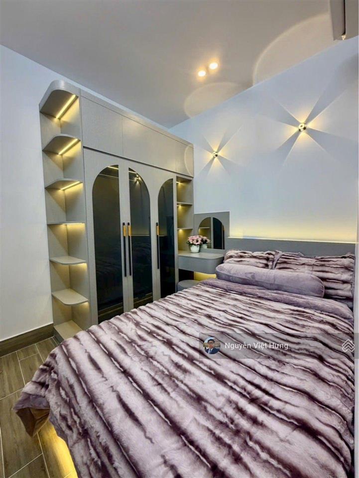 Bán nhà đẹp nhà bè, 100m2 thổ cư, full nội thất cao cấp, sổ riêng, hoàn công, chỉ hơn 4 tỷ