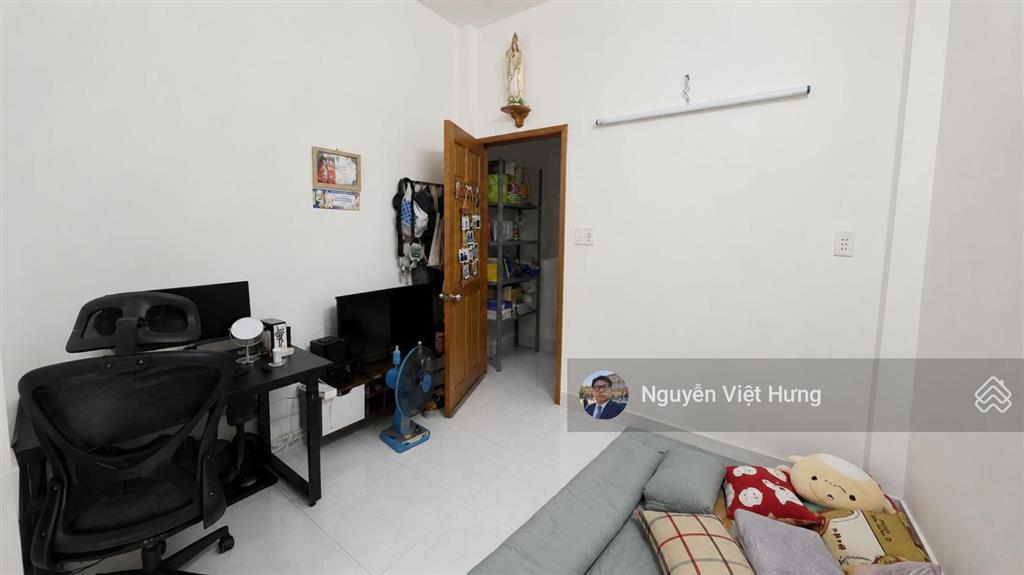 Bán gấp nhà hẻm xe hơi 7 chỗ lê văn lương 87m2, ngang to, 8 phòng, sổ riêng hoàn công, chỉ hơn 6 tỷ
