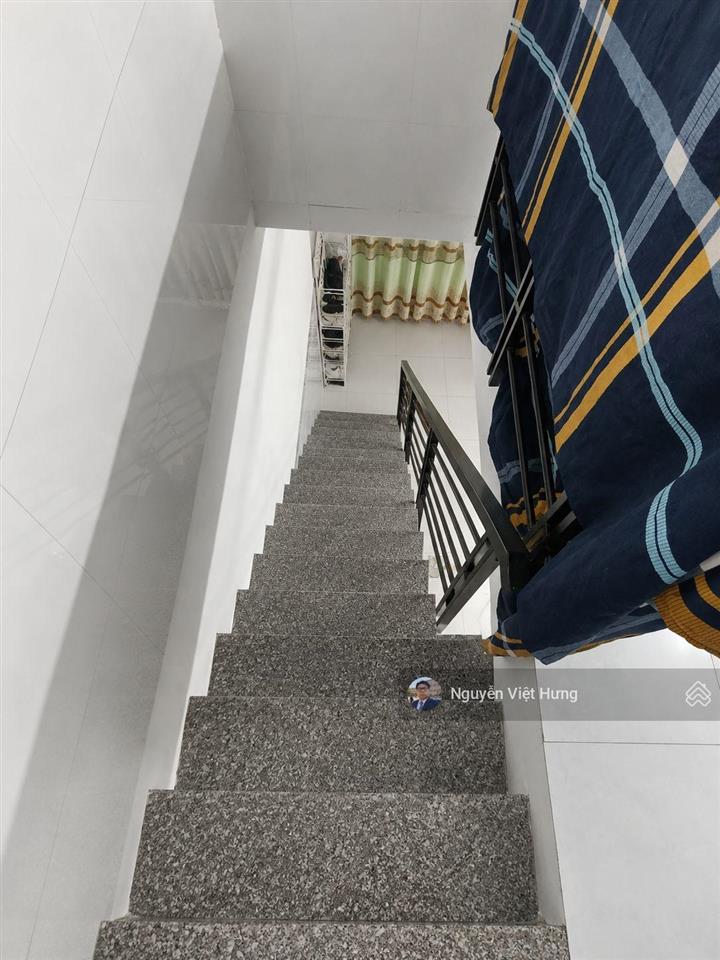 Bán gấp nhà huỳnh tấn phát, quận 7, xe hơi đậu cửa, 2 mặt hẻm, chỉ hơn 5 tỷ
