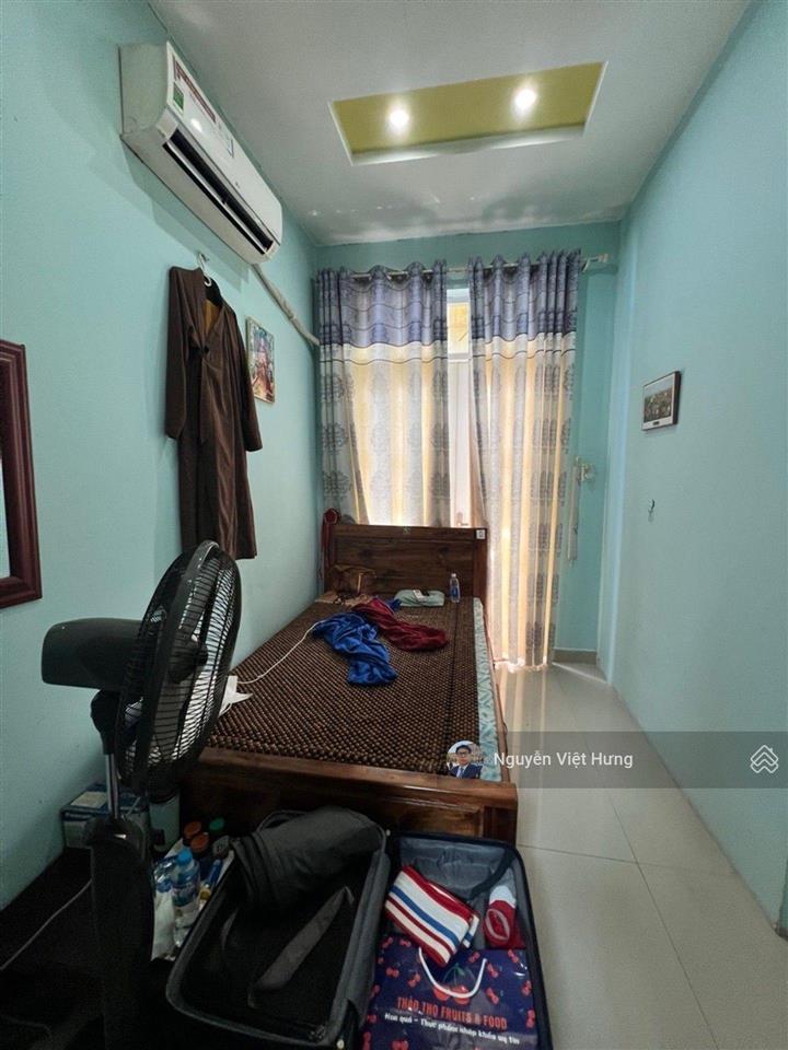 Bán gấp nhà sổ riêng trần xuân soạn quận 7, 50m2, ngang 5, 3 mặt thoáng, chỉ hơn 3 tỷ