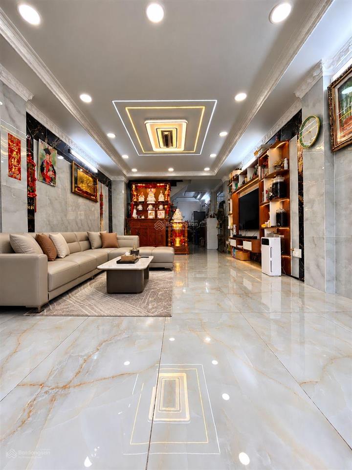 Bán nhà huỳnh thị đồng, 4 tầng, sân thượng, 4 phòng ngủ, đường nhựa xe hơi có vỉa hè, kế quận 7
