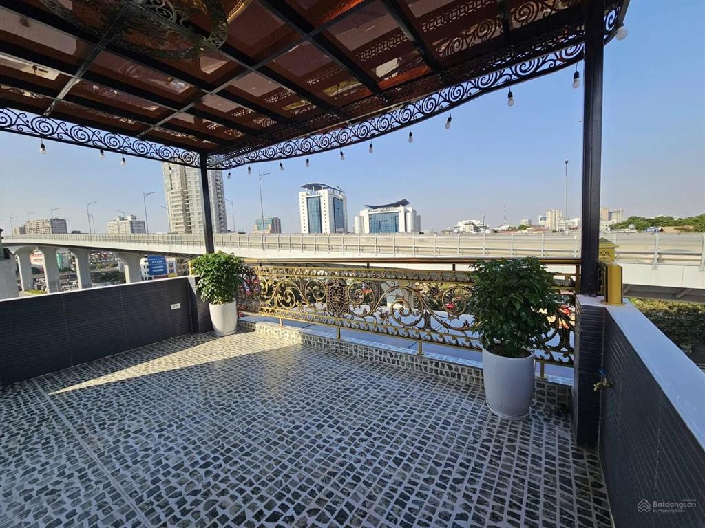 Mặt phố đại la, diện tích 40m2, 7tầng. mt 5.0m. giá 30.7 tỷ hai bà trưng