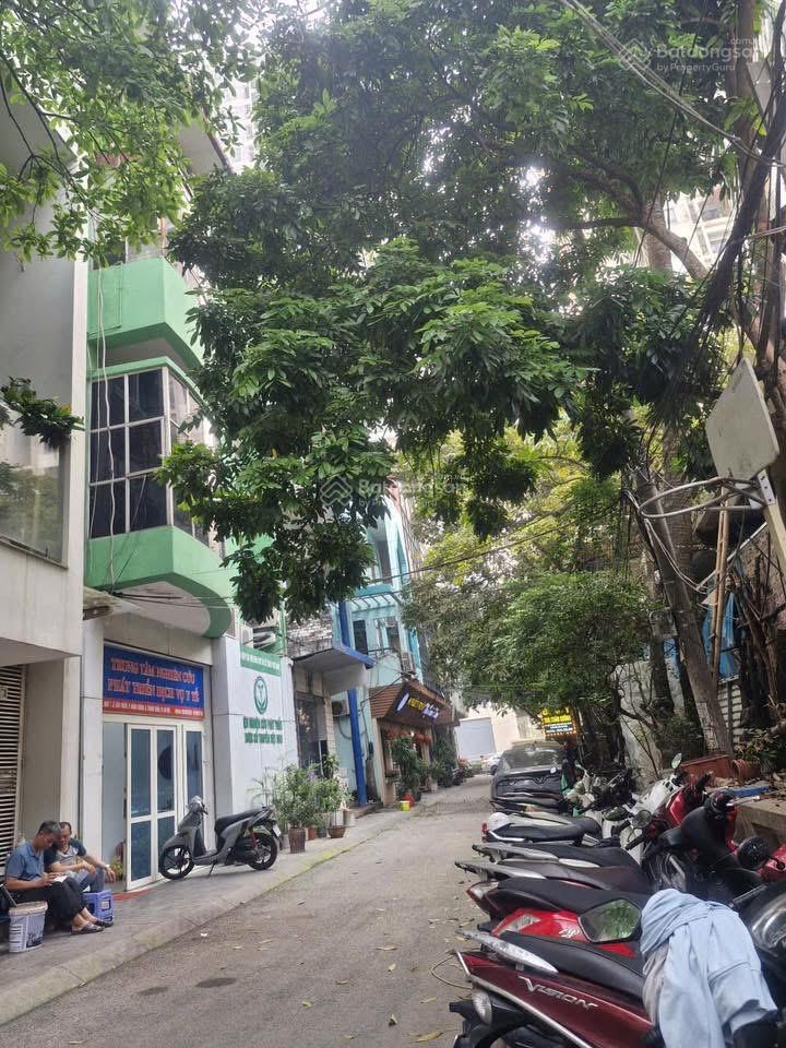 Lê văn thiêm, diện tích 63m, 4tầng . mt 6.1m.giá 31.8tỷ thanh xuân