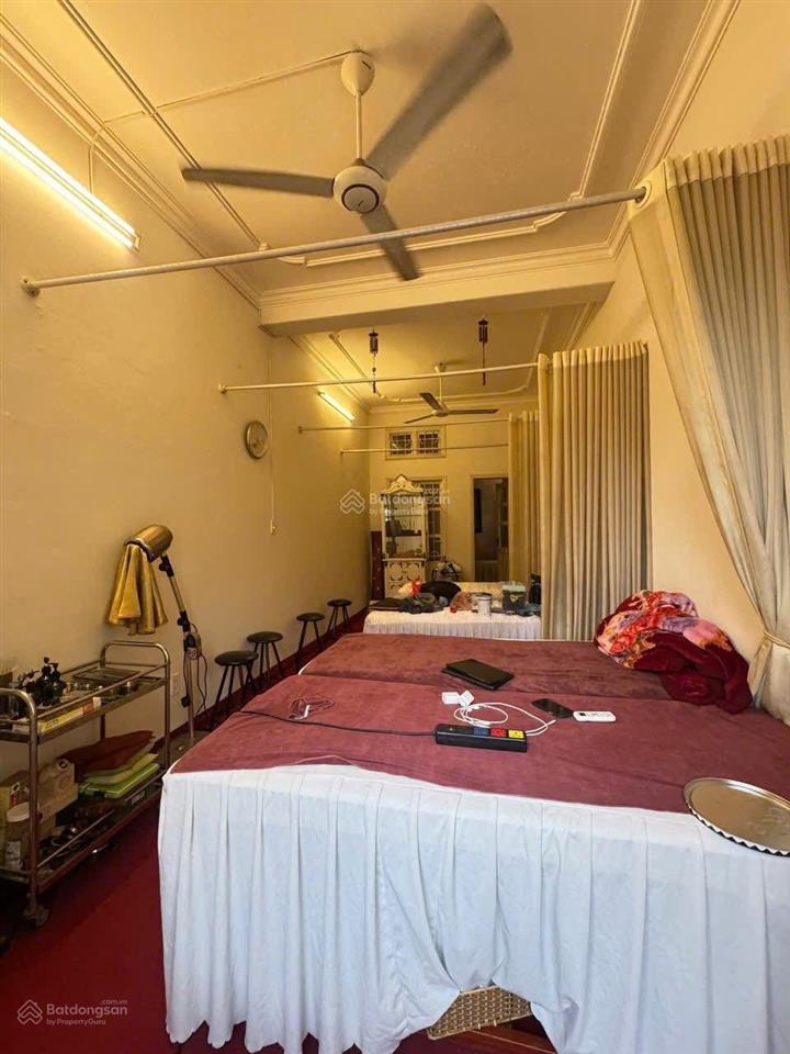 Lê văn thiêm, diện tích 63m, 4tầng . mt 6.1m.giá 31.8tỷ thanh xuân