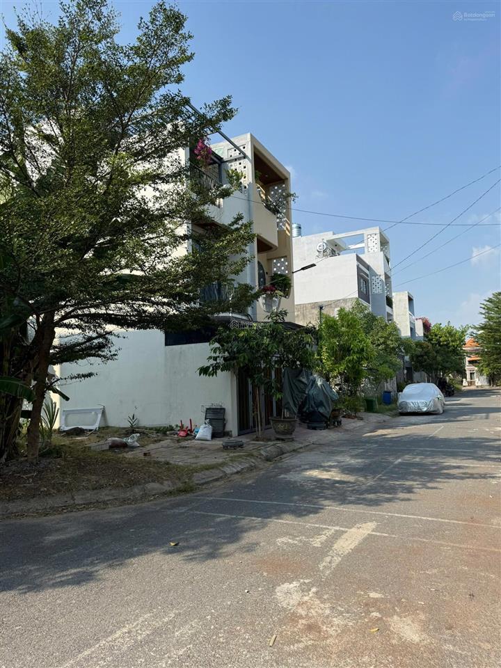 Bán đất tại samsung village, 3,85 tỷ, 61m2, mặt tiền 5m, ngõ 10m