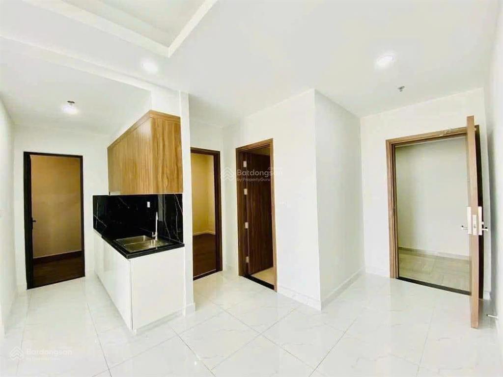 Bán 2pn2wc 65m2 chỉ 1,960 tỷ bao thuế phí, sổ hồng sẵn tại opal skyline