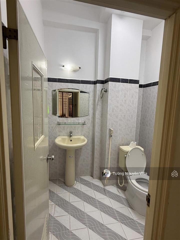 Bán nhà 3/9 trần cao vân, p12, quận phú nhuận | 6x15m | tường villa 0934 161 ***