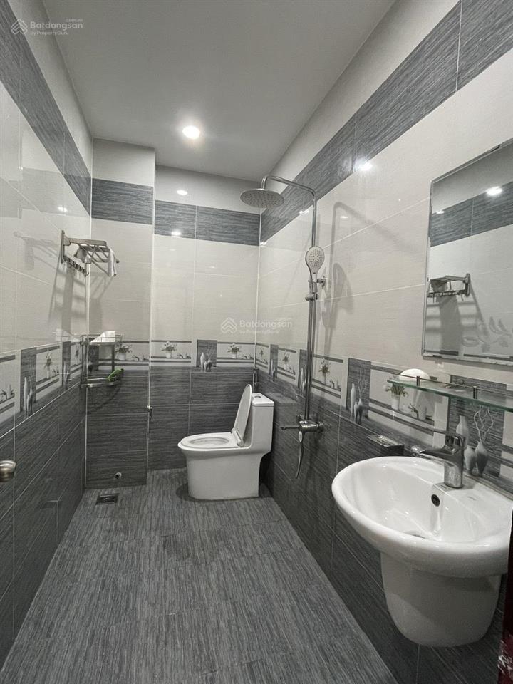 Chính chủ cần bán nhà đẹp 4 tầng phạm đăng giảng bình tân, 87,4m2, hẻm 6m, kdc an ninh, chỉ 8,6 tỷ