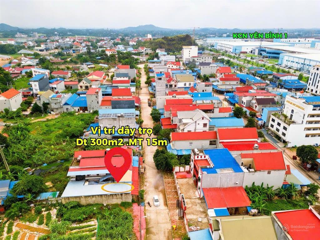 300m2 full tc có sẵn 20p trọ đang ở kín dòng tiền 25tr/th vị trí đối diện kcn yên bình