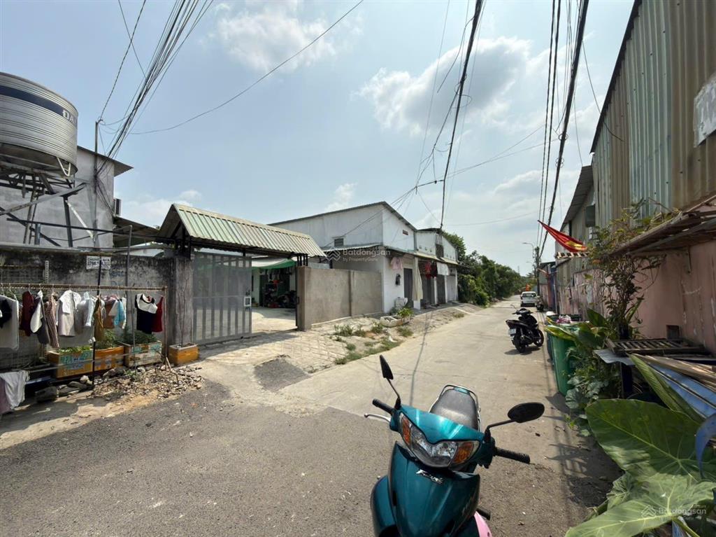 Bán đất tại số 8, linh xuân, thủ đức 9 tỷ, 151 m2, chính chủ đẹp, nhiều tiện ích
