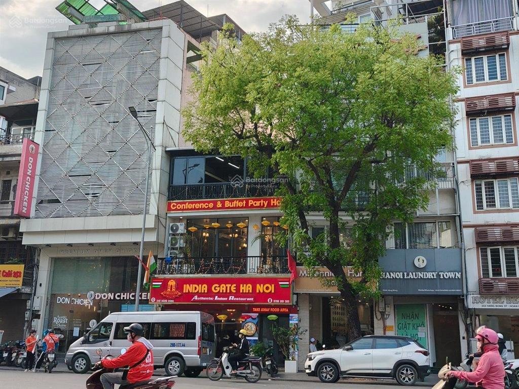 Bán nhà mặt phố 2 chiều ô tô ở cửa nam dt 30m2x2 tầng nhỉnh 15tỷ tl