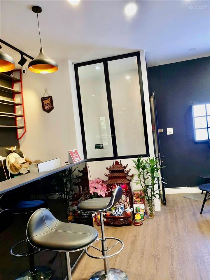 Mặt phố hàng bún bán nhà 3tầng 50m2 nhỉnh 26tỷ tl