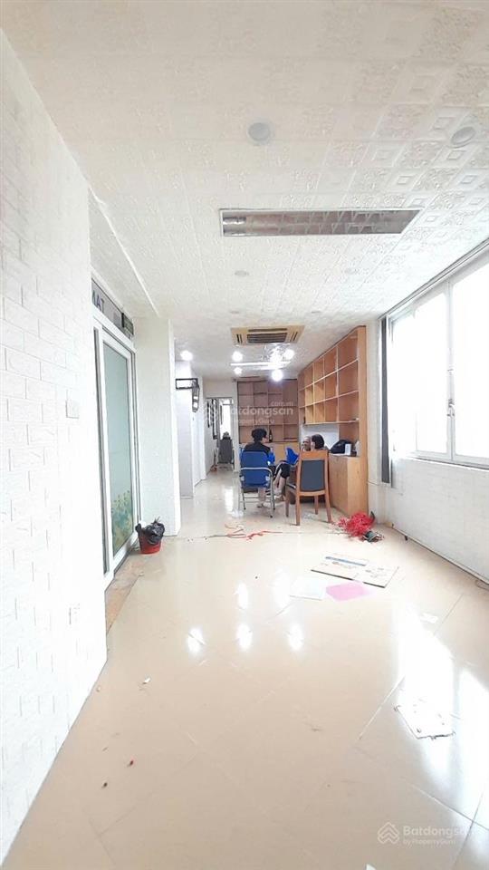 Chính chủ bán căn hộ 2f quang trung  hoàn kiếm 2n.2wc