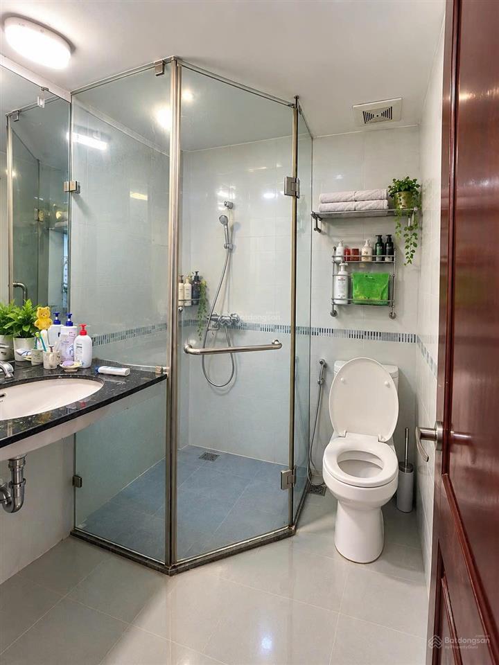 Bán chung cư 2 ngủ 75m2 mp hai bà trưng, không quy hoạch, 7 tầng thang máy có hầm