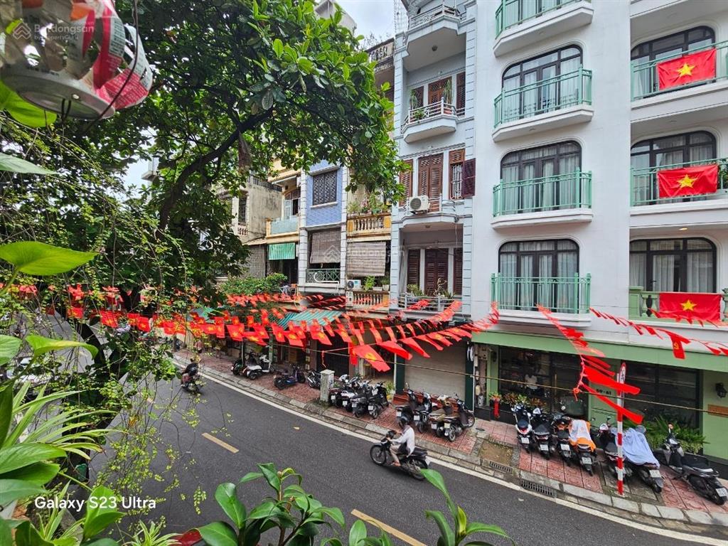 Mặt phố hàng than  bán nhà 5 tầng. dt 155m2 nhỉnh 90tỷ
