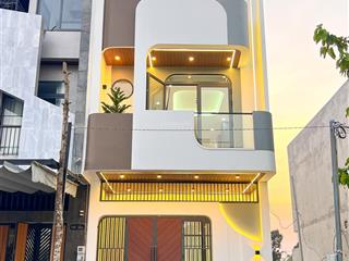 Nhà 1 trệt 2 lầu xây mới  phong cách hiện đại | 166d15 kdc hồng loan an ninh dân trí cao