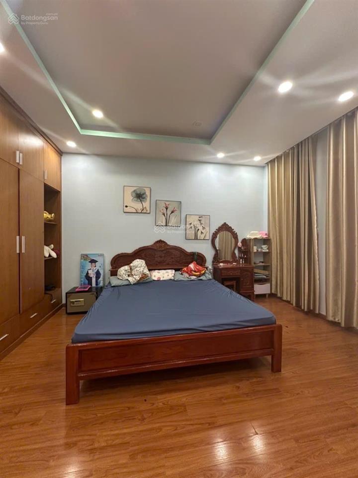 Bán nhà khu phân lô 4 tầng 80m2, giá cực chất 10,6 tỷ hiệp bình phước, thủ đức sát bình thạnh.