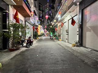 Xe hơi chạy qua cửa nhà  4 tầng  40m2  tân bình  đi nhà ga t3 10 phút