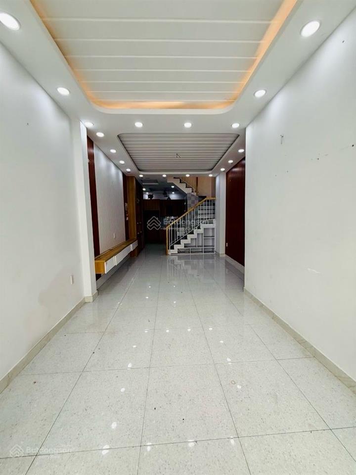 Hẻm xe tải 6m thông  4 tầng  57m2  phan huy ích  ngay siêu thị emart