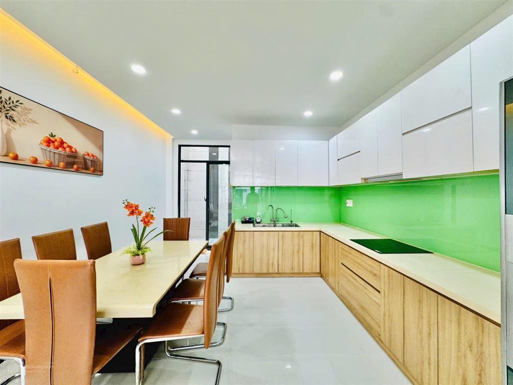 Nhà gò vấp xem là mê  80m2  3 tầng  sát đường xe tải 12m  gần siêu thị emart phan huy ích
