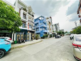 Diện tích lớn giá rẻ  80m2  3 tầng  tặng nội thất  hẻm xe tải cách 20m  nhỉnh 6tỷ