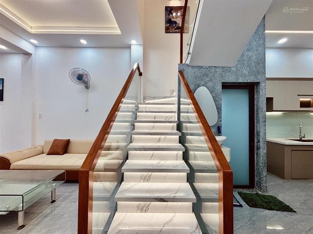 Mặt tiền thụt nguyễn văn khối  kinh doanh ngon  4x12m  cv làng hoa  chỉ hơn 5tỷ