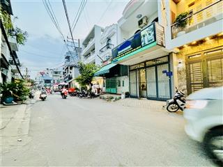 Ngon  ngang gần 6m  58m2  3 tầng  gần cv làng hoa  chỉ hơn 5t