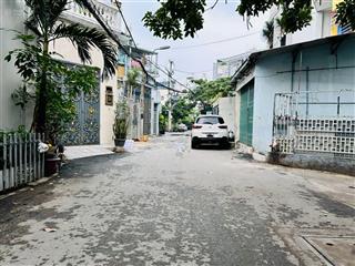 Quá ngonnhỉnh 70tr/m2  4,5x18  4 ngủ  15m ra đường ô tô thông  gần chợ thạch đà