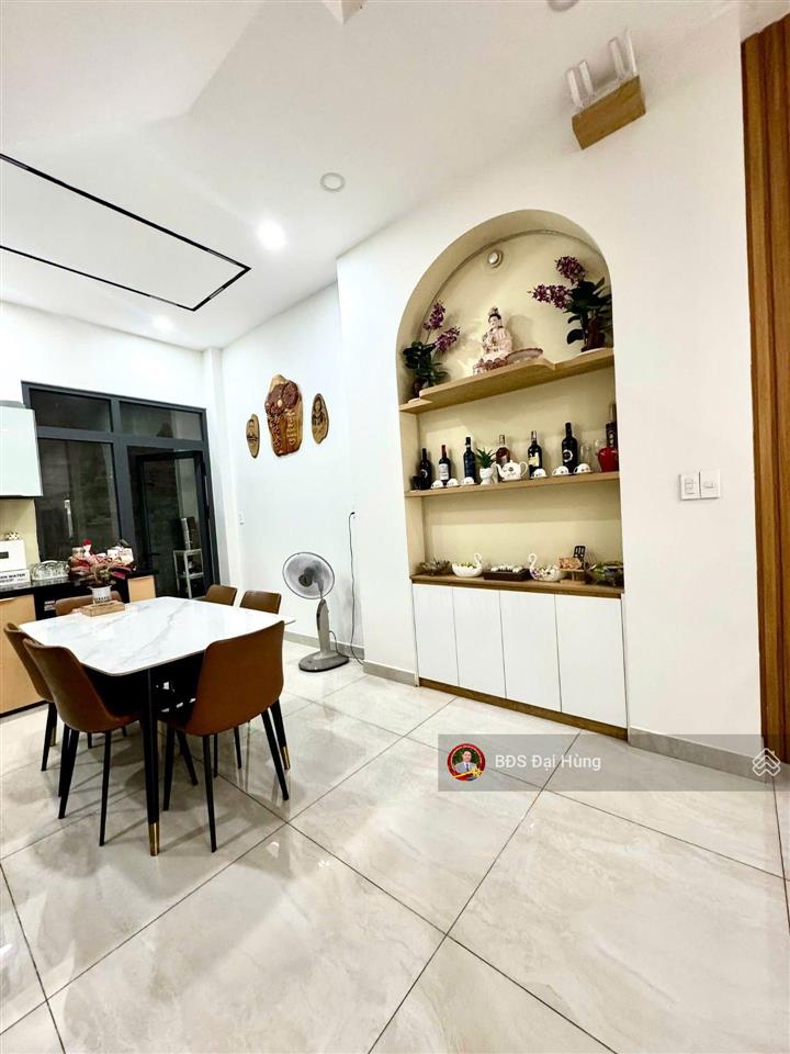 Đường 10m vip nhất nguyễn văn khối gò vấp  4,3 x 15  thu nhập 450tr.năm  mua là lời