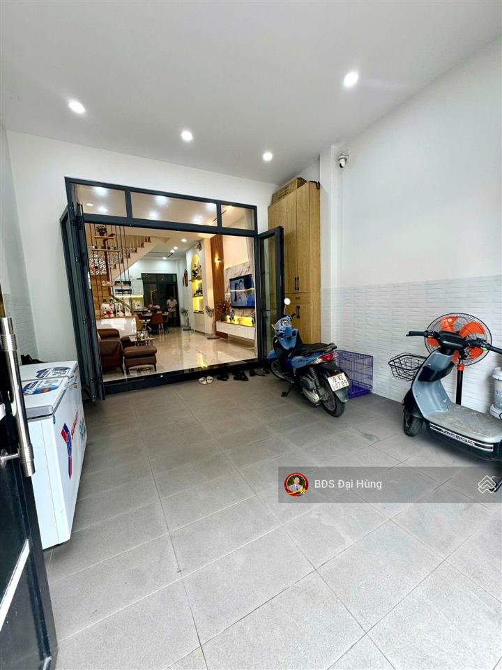 Đường 10m vip nhất nguyễn văn khối gò vấp  4,3 x 15  thu nhập 450tr.năm  mua là lời