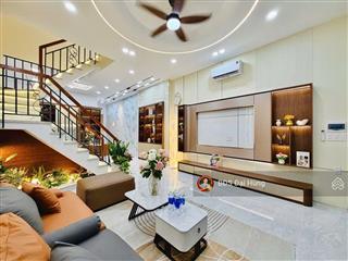 70m2, ngay emart phan huy ích, 3 tầng, nở hậu, full nội thất, vài bước ra mặt tiền