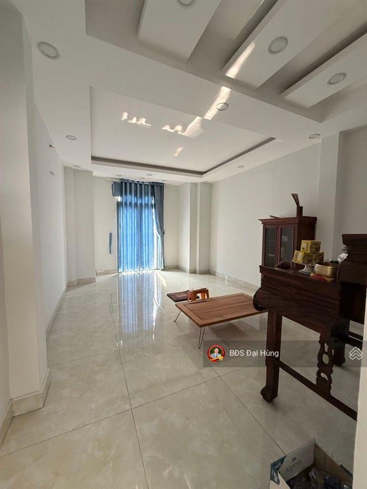 Ô tô 7 chỗ ngủ nhà , 60m2, 5 tầng, sổ a4 phân lô, gần cv làng hoa, thiết kế châu âu, chỉ 7.x tỷ