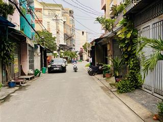Chỉ 5, x tỷ  4,5 x 18m  hxh cách 20m  4 ngủ  nhà đẹp ở ngay, gần chợ thạch đà